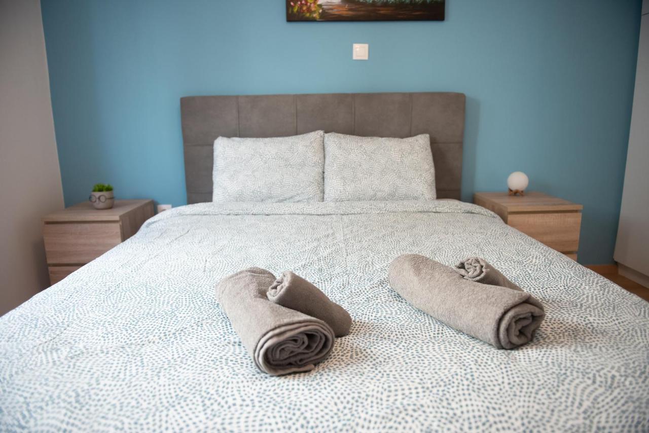 Newly Renovated Flat 500M From Subway Station Lejlighed Athen Eksteriør billede